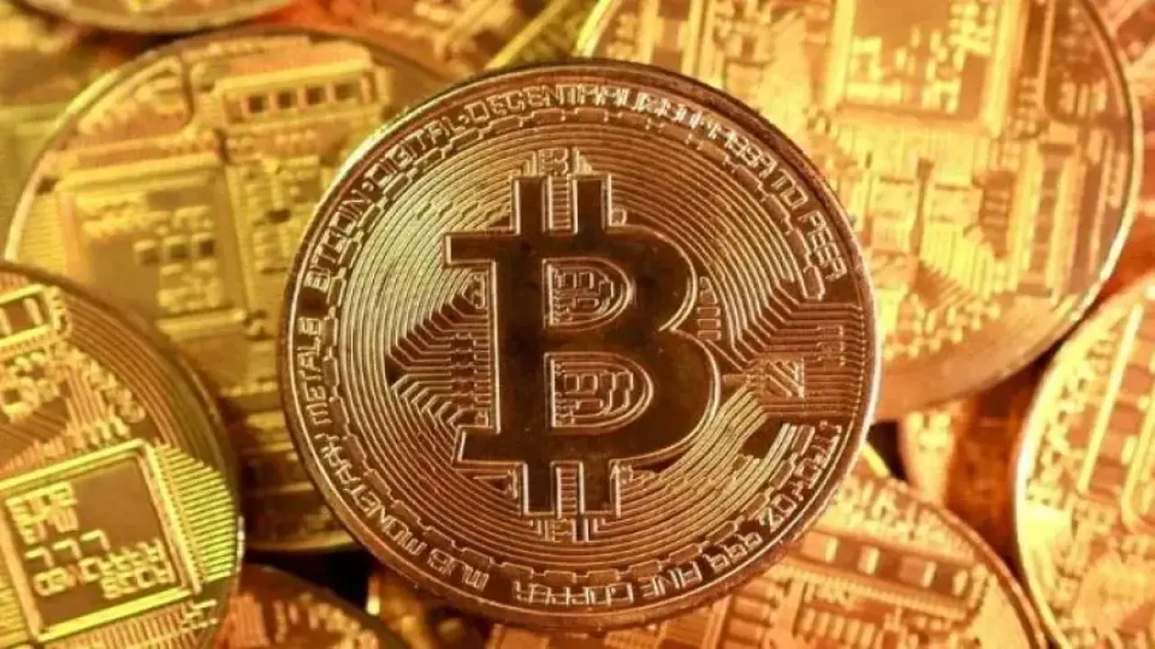 سعر بيتكوين يتأرجح اليوم السبت 25 يوليو في الأسواق العالمية